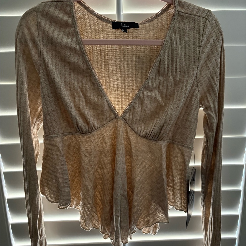 NWT Lulu's Tan Ribbed Peplum Top